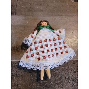 Handmade white dress Floral pattern girl figure decor